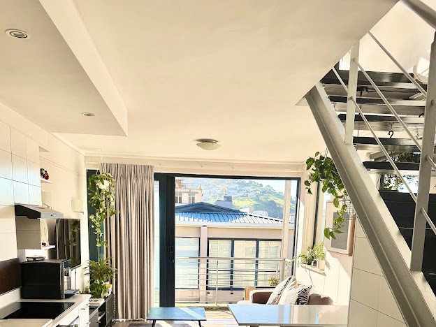 1 Bedroom Property for Sale in Cape Town City Centre Western Cape